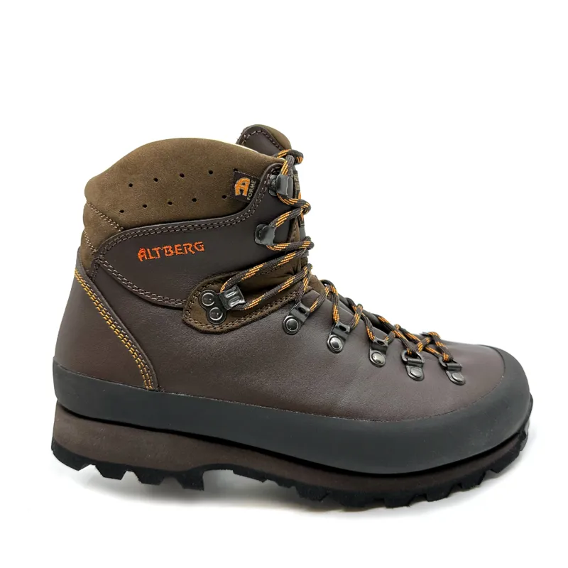 Altberg Nordkapp Hiking Boot Unisex in Brown