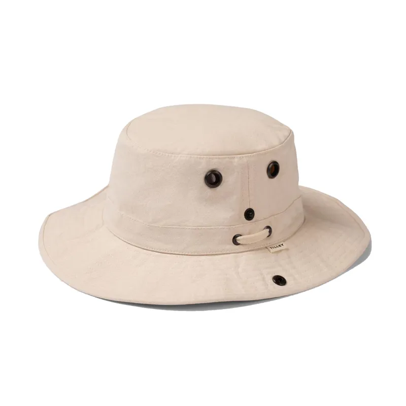 Tilley The T3 Wanderer Unisex Hat in Natural